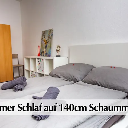 アパート Grosszuegige 3r Altbau Mit 2sz, Wz, Smart-tv, Nobilia Kueche, Ruhige Zentrale Lage - Nur Ein Kurzer Spaziergang In Altstadt Und Zur Kraemerbruecke - Kostenlose Parkplaetze In Den Umliegenden Strassen - Ausgewaehlte Empfehlungen Fuer I *
