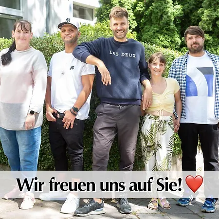 Grosszuegige 3r Altbau Mit 2sz, Wz, Smart-tv, Nobilia Kueche, Ruhige Zentrale Lage - Nur Ein Kurzer Spaziergang In Altstadt Und Zur Kraemerbruecke - Kostenlose Parkplaetze In Den Umliegenden Strassen - Ausgewaehlte Empfehlungen Fuer I * Erfurt